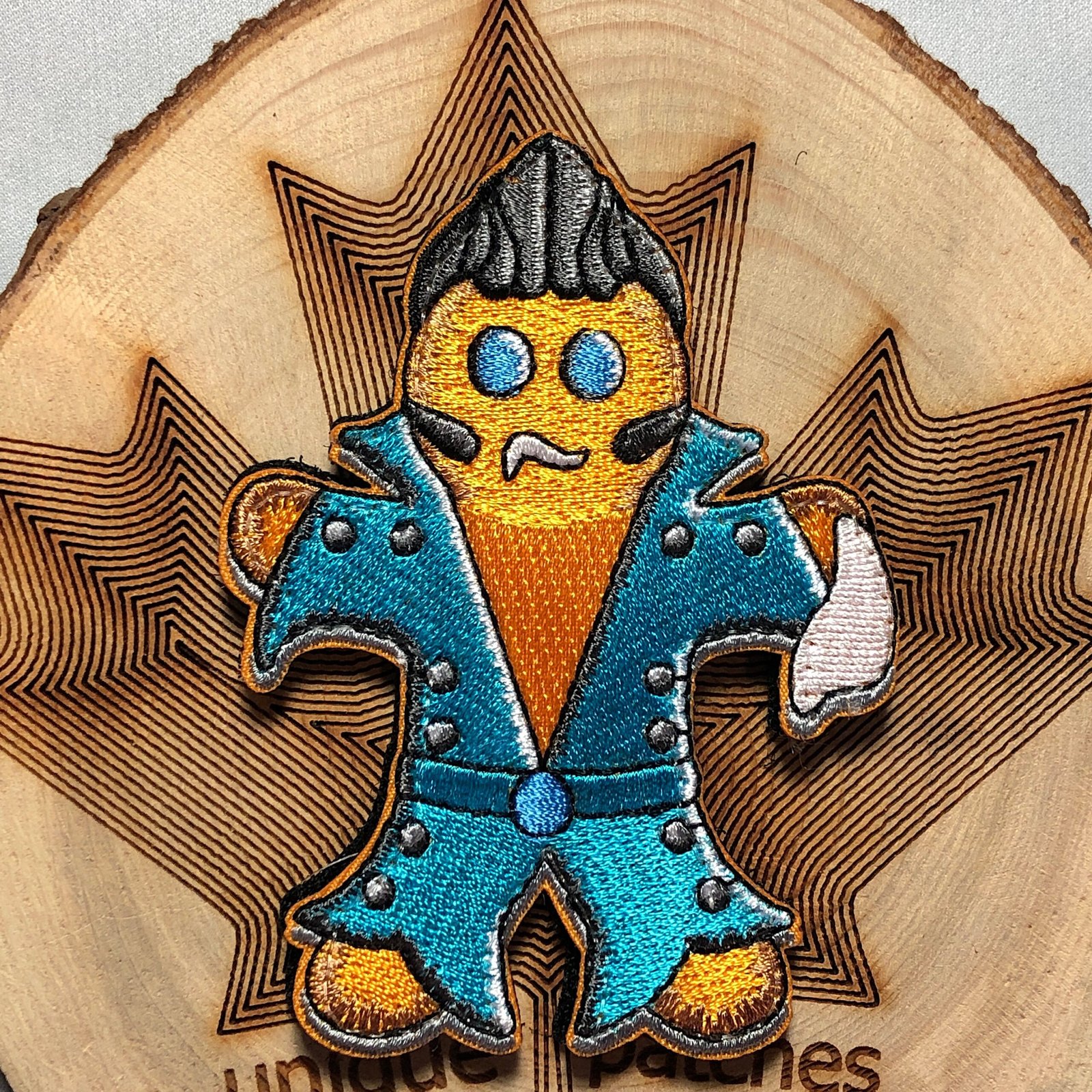 GINGERBREAD Man ELVIS the King of rock and roll Presley Mashup embroidery patch morale funny dancing jailhouse rock