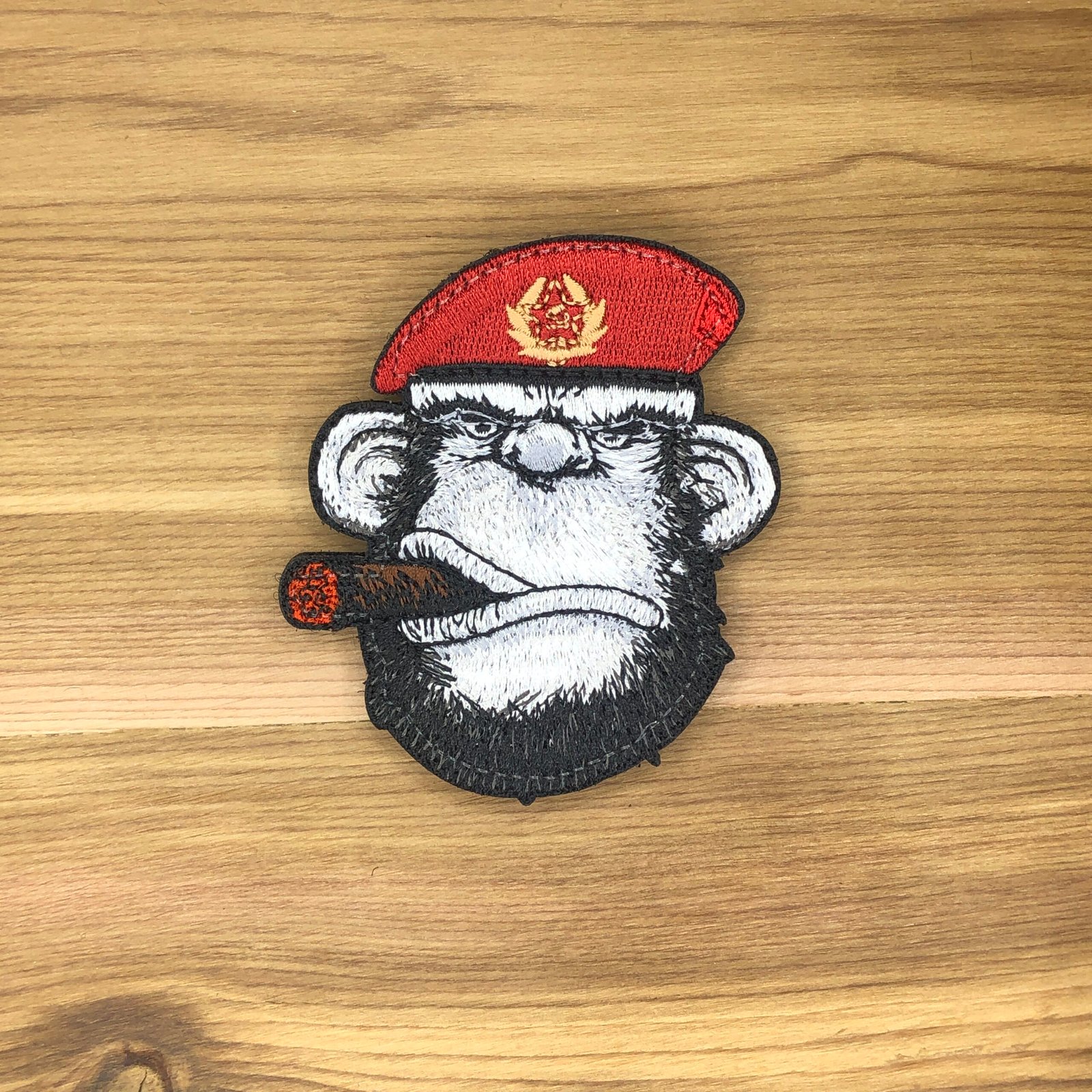 Russian Spetsnaz Red Beret Special tactical Forces APE SMOKING CIGAR Patch Morale Embroidery Monkey Navy Russia Seals Ace Card vdv