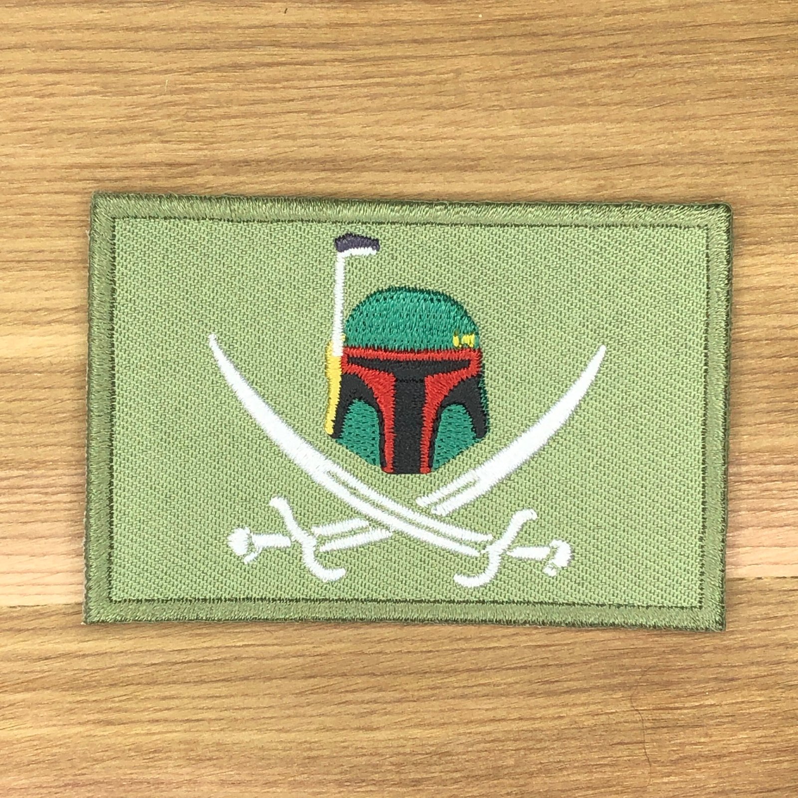 Jolly roger flag embroidery patch Morale Hunter star card Mandalorian Army Swords Skull Crossbones Pirates wars bucket tactical